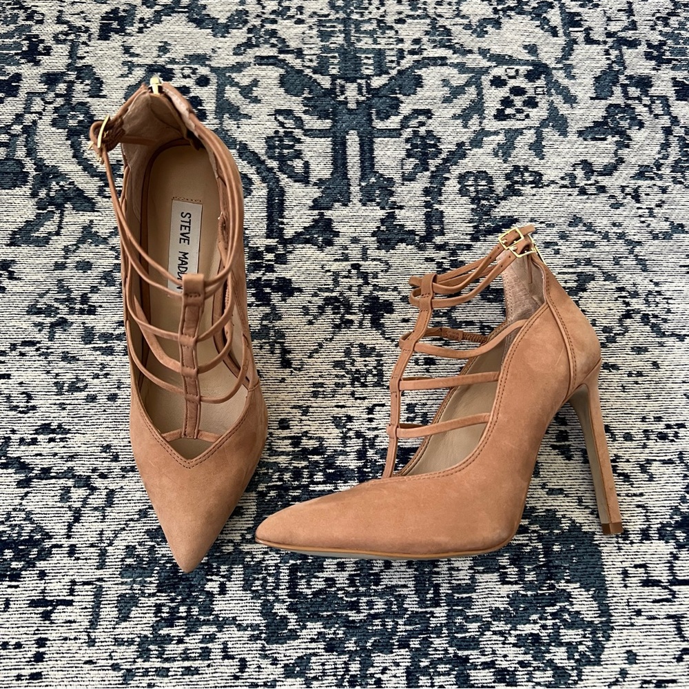 Steve Madden Tan Stilettos Size 8.5
